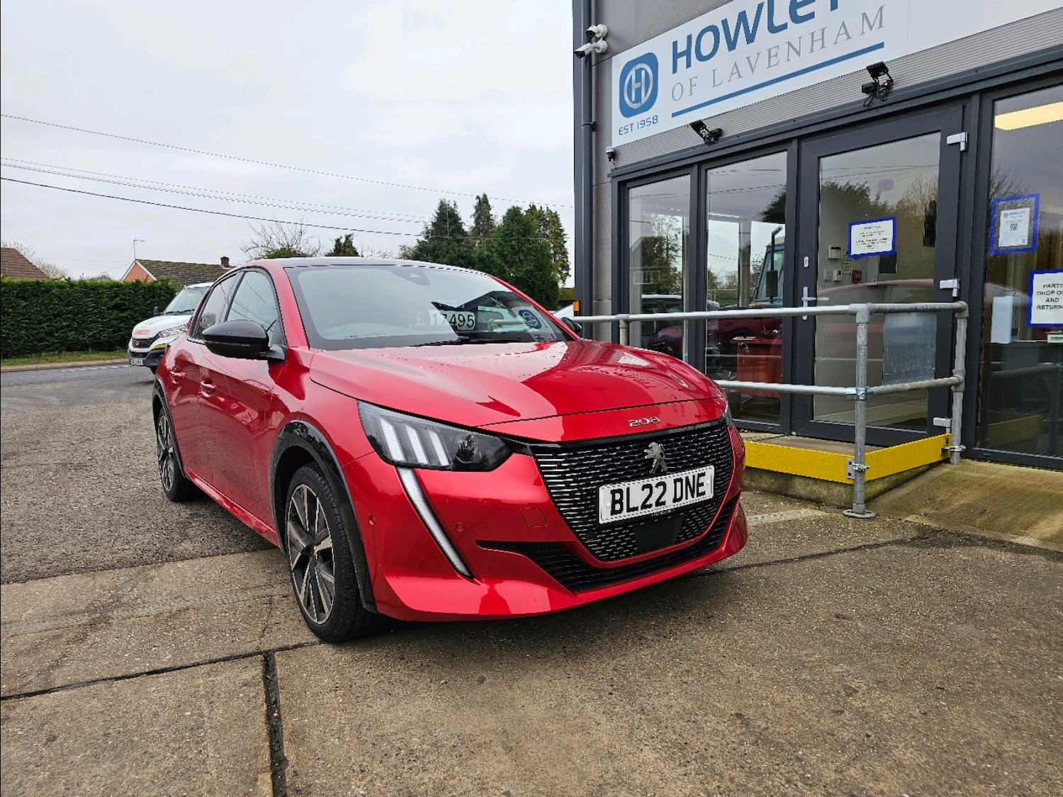 Used Peugeot 208 2022 for sale - 76165182: Photo 2