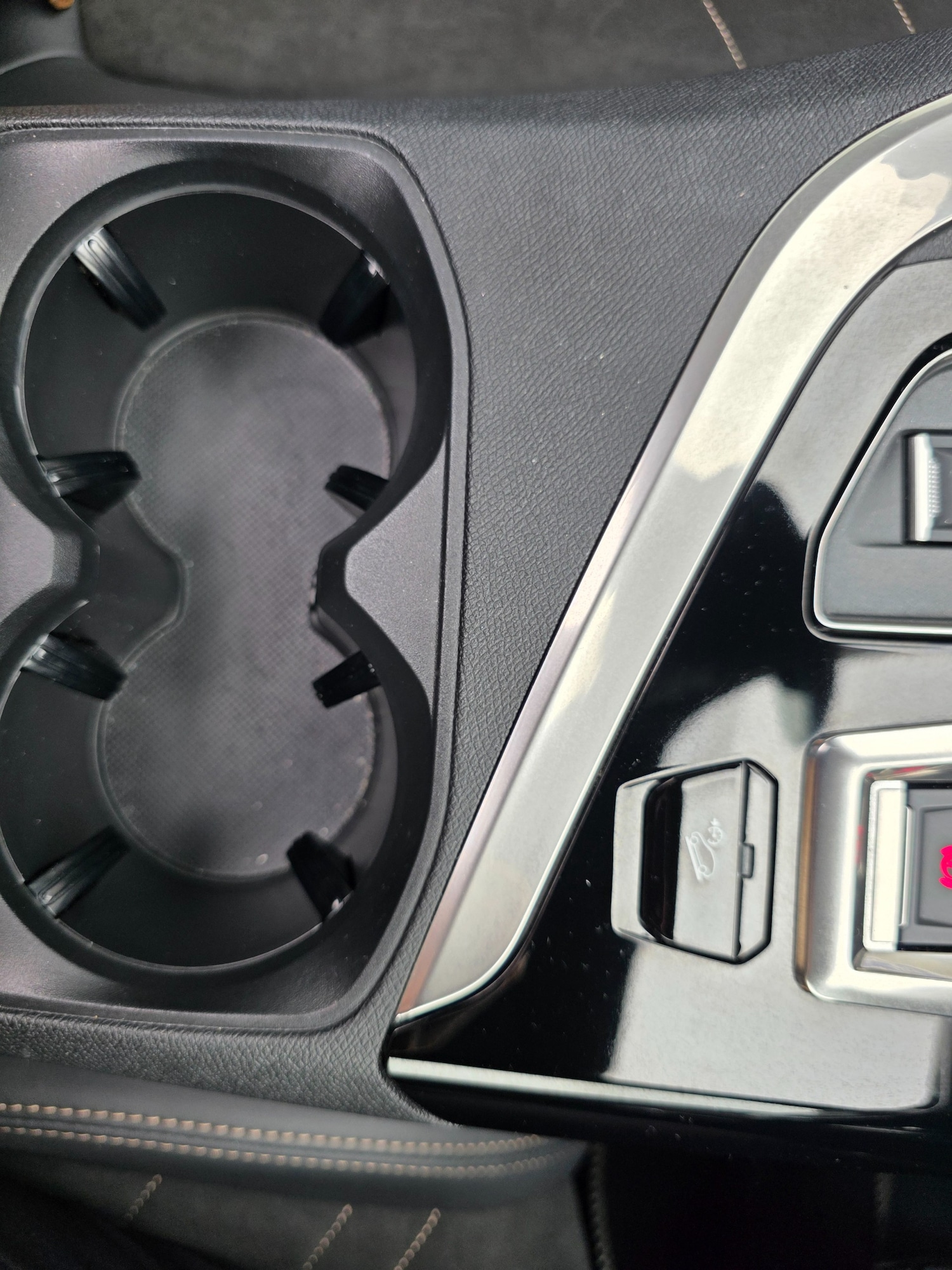 Used Peugeot 3008 2023 for sale - 77804968: Photo 18