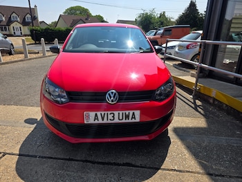 Used Volkswagen Polo 2013 for sale - 79099373: Photo