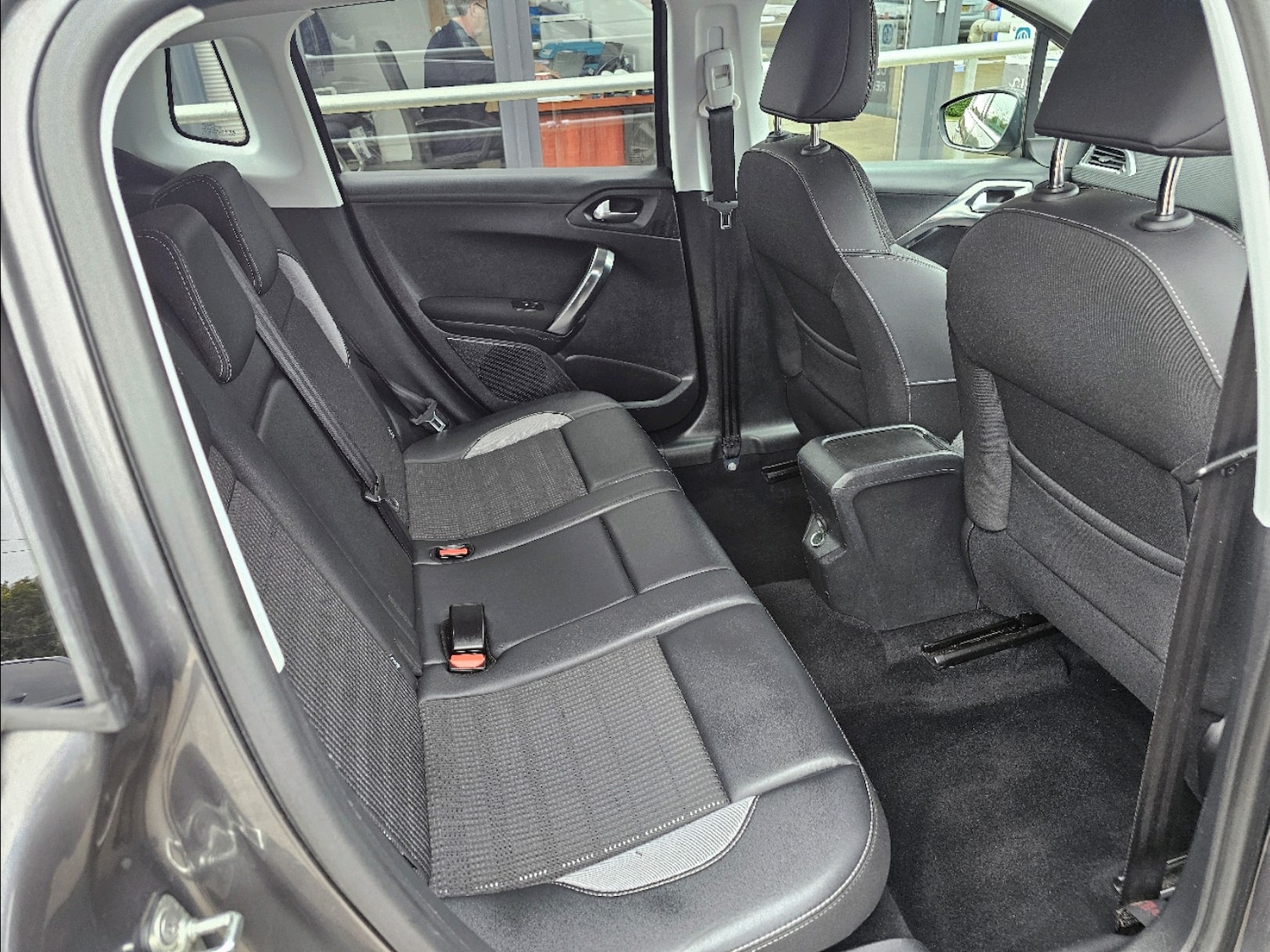 Used Peugeot 2008 2018 for sale - 76449841: Photo 14