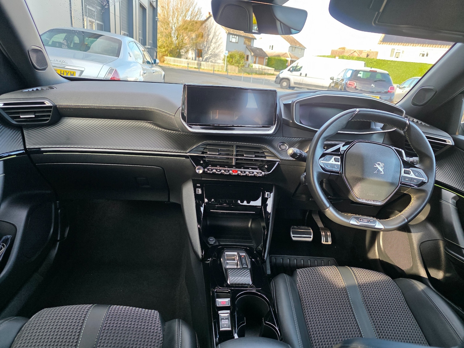 Used Peugeot 2008 2022 for sale - 76569303: Photo 14