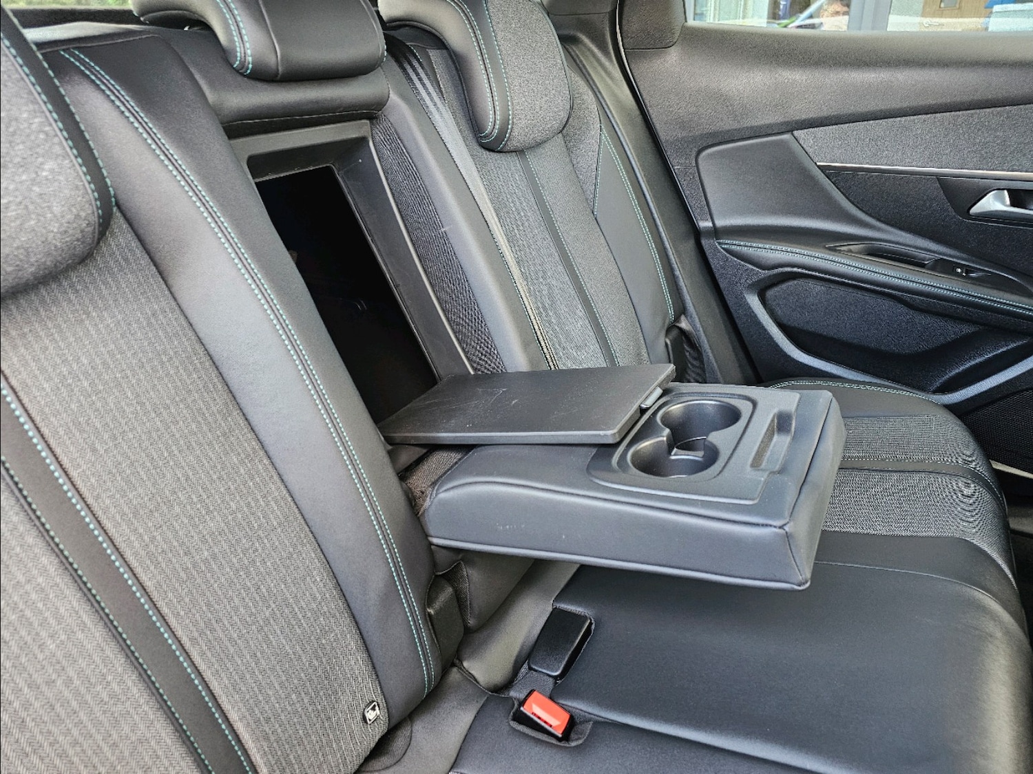 Used Peugeot 3008 2023 for sale - 77608012: Photo 14