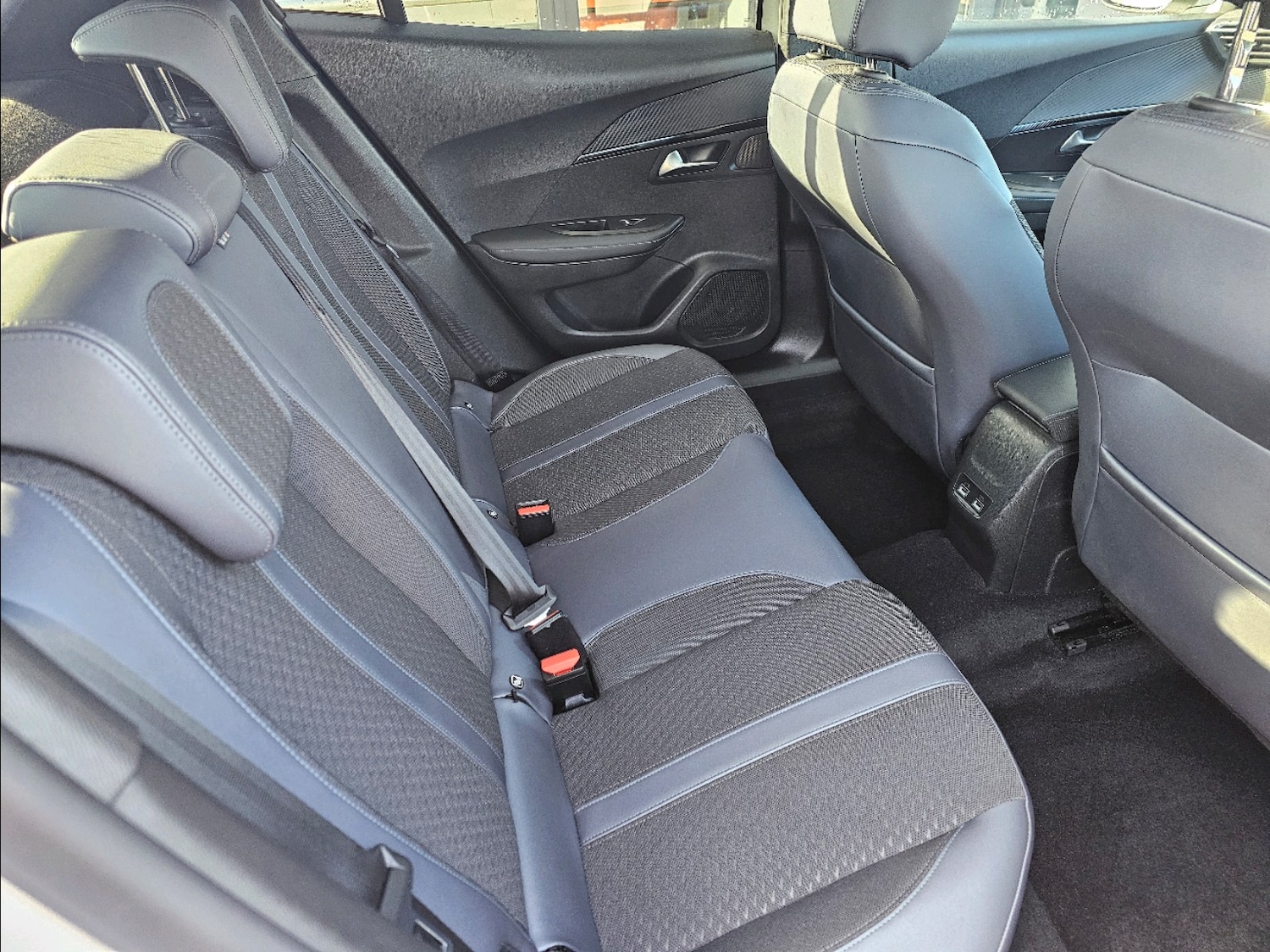 Used Peugeot 2008 2020 for sale - 78092271: Photo 11