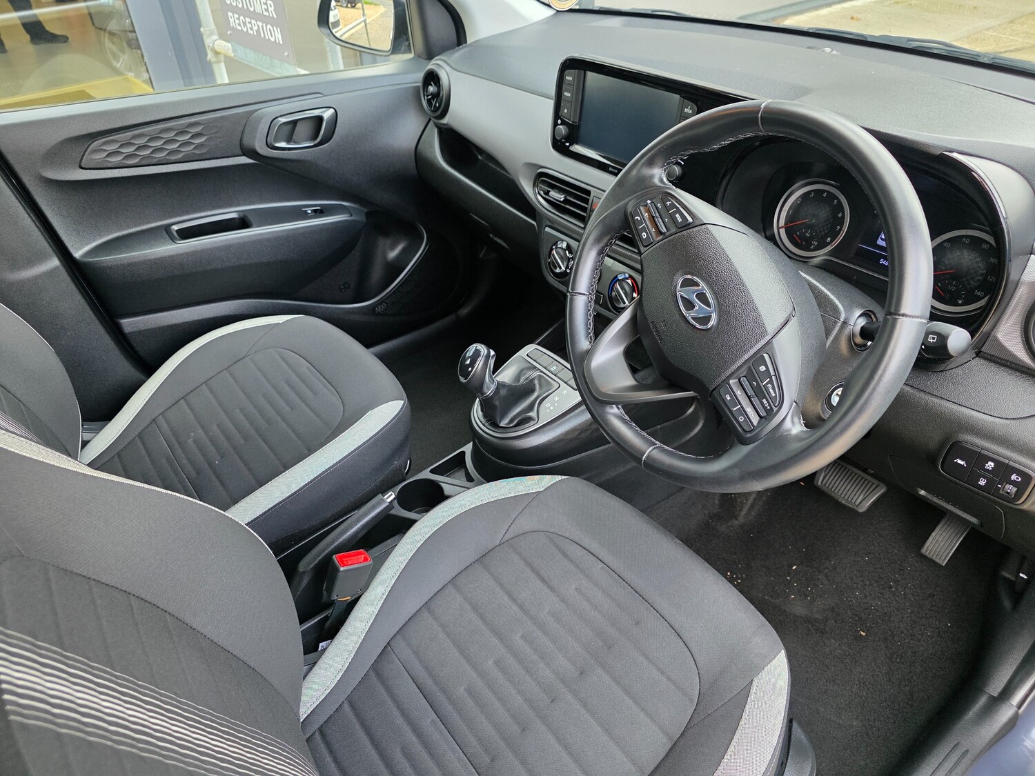 Used Hyundai i10 2022 for sale - 76253193: Photo 10