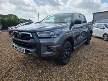 Used Toyota Hilux 2023 for sale - 75385602: Photo