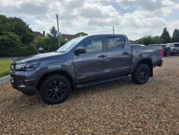 Used Toyota Hilux 2023 for sale - 75385602: Photo