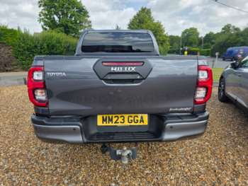 Used Toyota Hilux 2023 for sale - 75385602: Photo