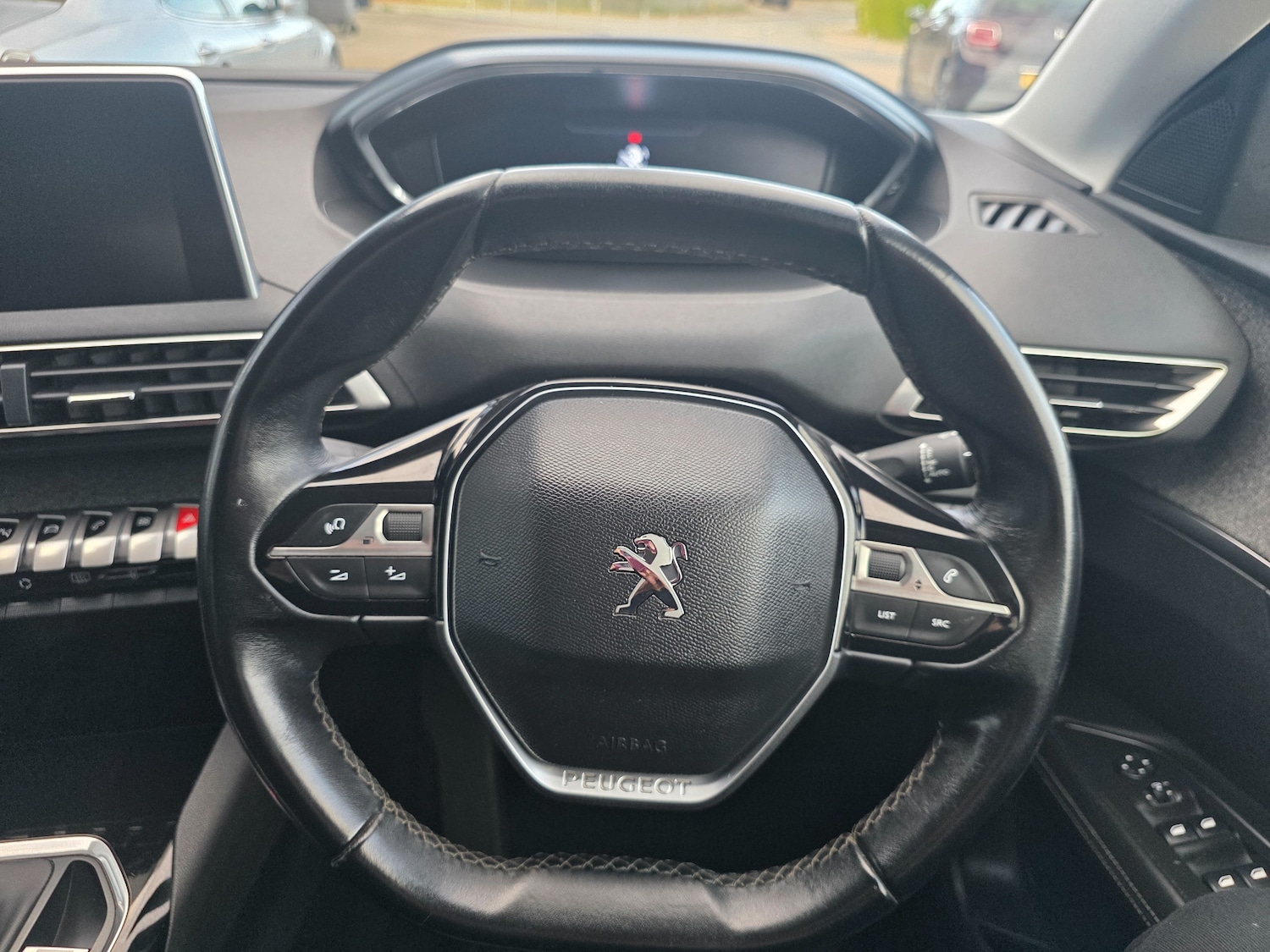Used Peugeot 3008 2018 for sale - 76508860: Photo 20