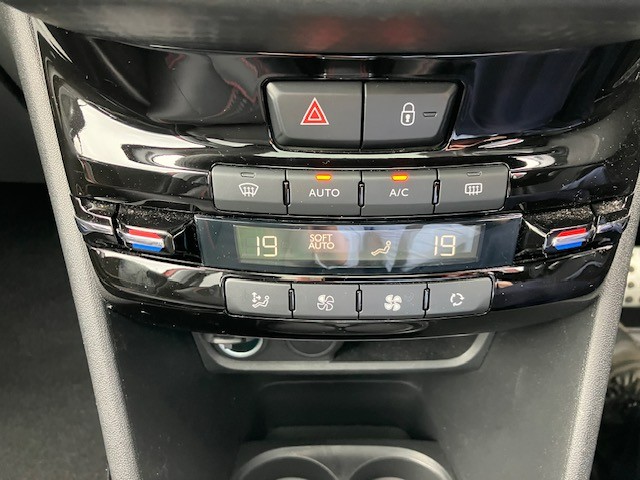 Used Peugeot 2008 2019 for sale - 77187642: Photo 19