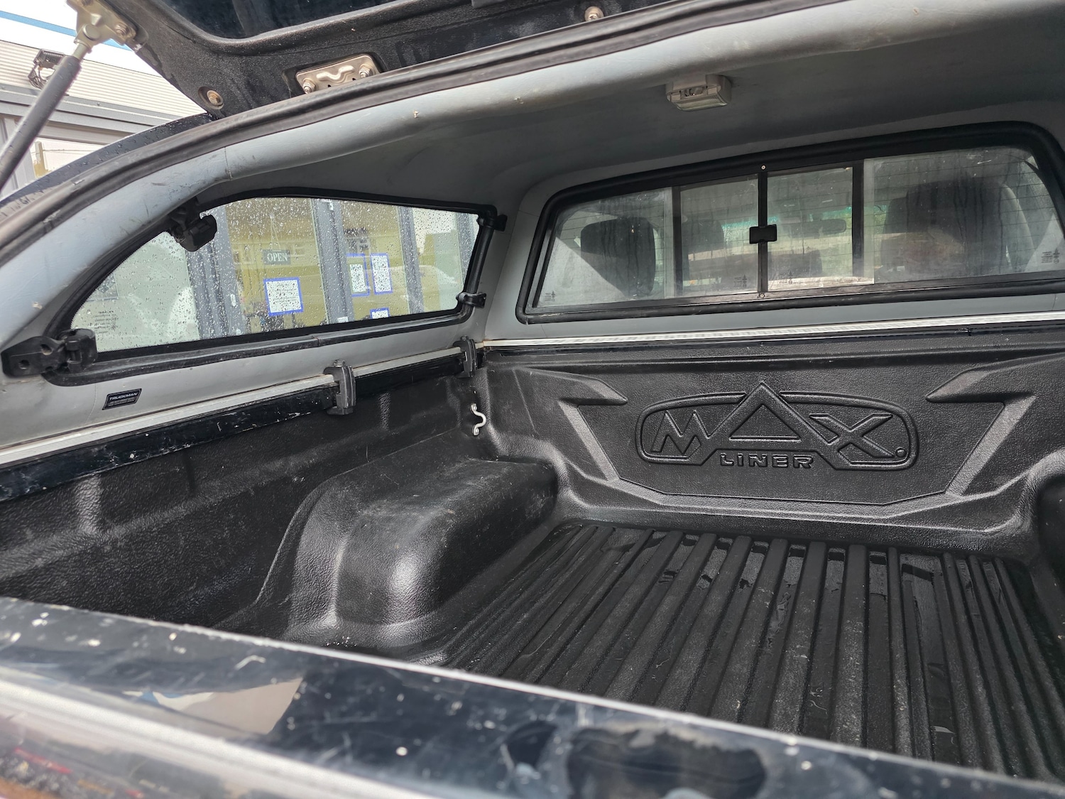 Used Toyota Hilux 2018 for sale - 76157878: Photo 10