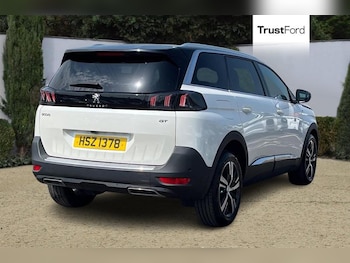 Used Peugeot 5008 2023 for sale - 79017302: Photo