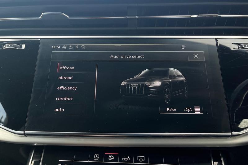 Used Audi Q7 2020 for sale - 76494611: Photo 26