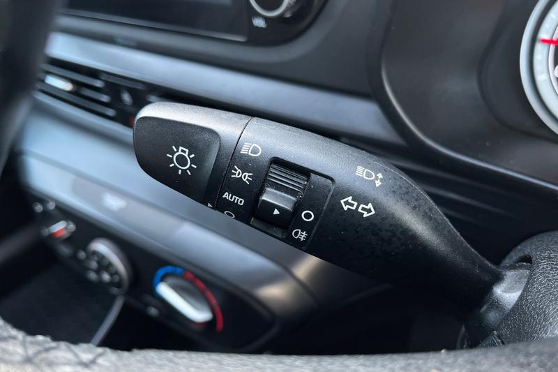 Used Hyundai i20 2022 for sale - 77951259: Photo 14