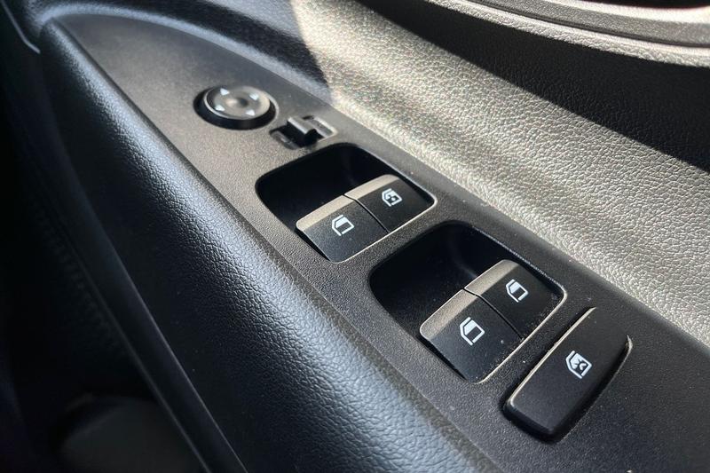 Used Hyundai i20 2022 for sale - 77951259: Photo 16