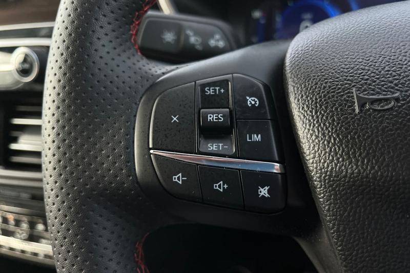 Used Ford Kuga 2023 for sale - 78209918: Photo 24