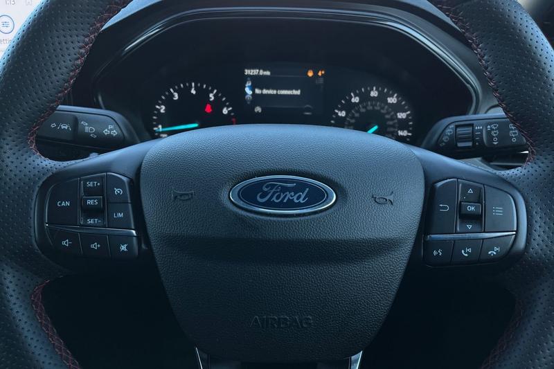 Used Ford Focus 2023 for sale - 76960843: Photo 12