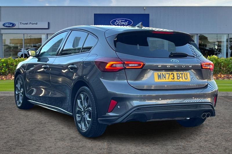 Used Ford Focus 2023 for sale - 76960843: Photo 2