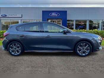 Used Ford Focus 2023 for sale - 76960843: Photo