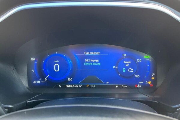 Used Ford Kuga 2022 for sale - 75805638: Photo 13