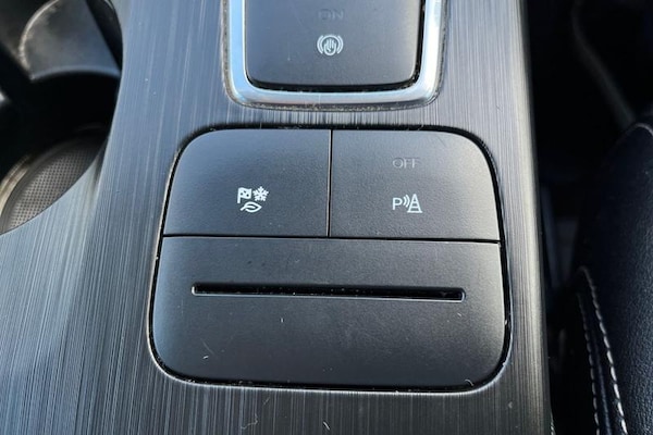 Used Ford Kuga 2022 for sale - 75805638: Photo 29