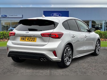 Used Ford Focus 2025 for sale - 76703079: Photo