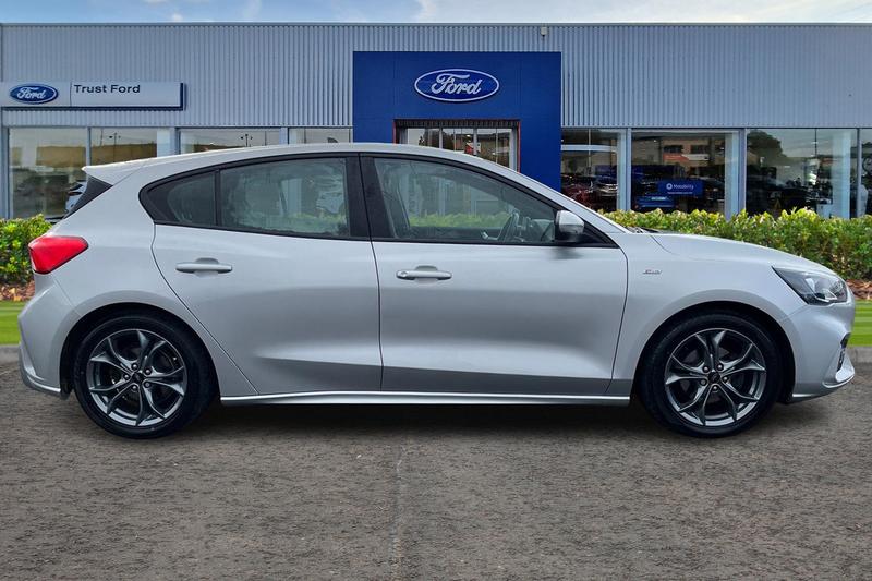 Used Ford Focus 2020 for sale - 77582072: Photo 3