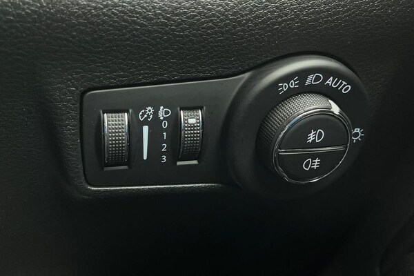 Used Jeep Compass 2023 for sale - 76234821: Photo 24