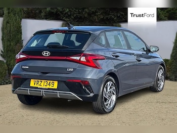 Used Hyundai i20 2023 for sale - 75985134: Photo 4