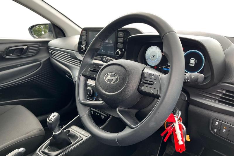 Used Hyundai i20 2023 for sale - 75985134: Photo 9