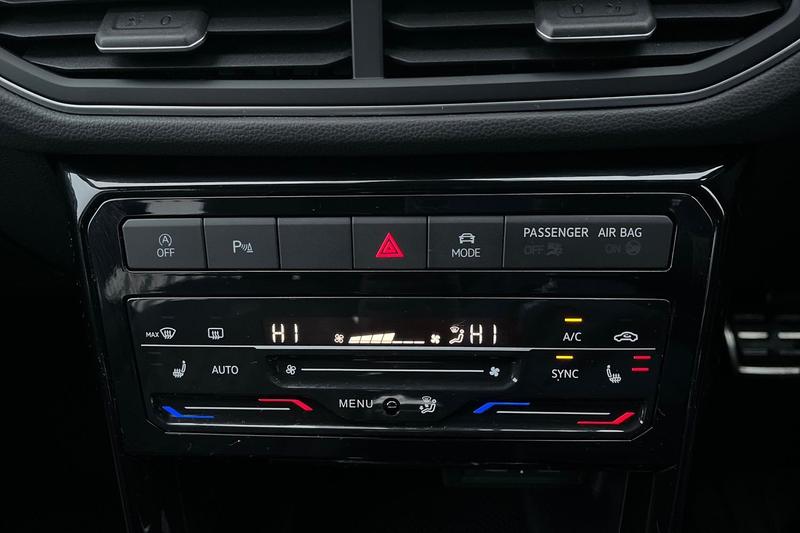 Used Volkswagen T-Cross 2024 for sale - 76716359: Photo 22