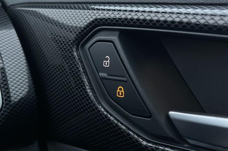 Used Volkswagen T-Cross 2024 for sale - 76716359: Photo 33