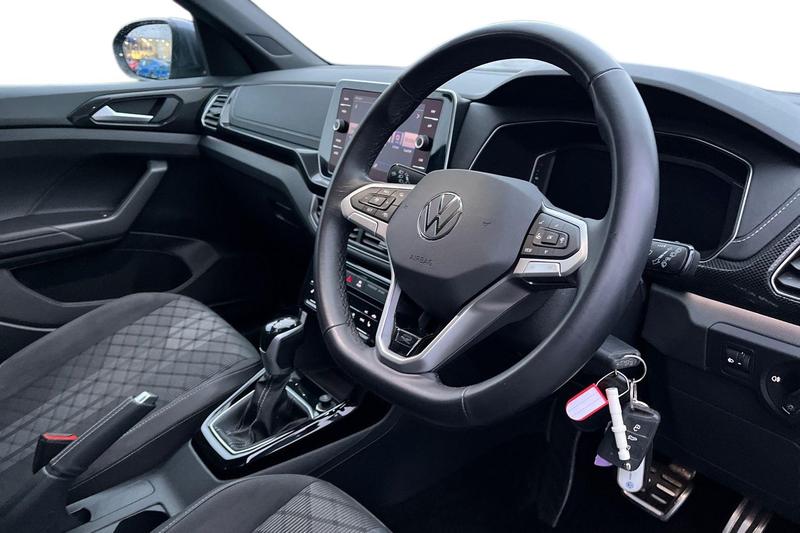 Used Volkswagen T-Cross 2024 for sale - 76716359: Photo 9