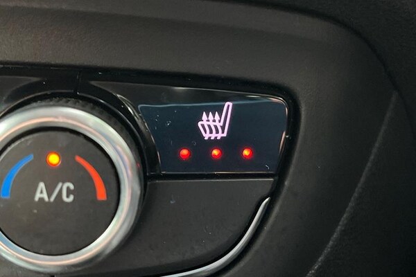 Used Vauxhall Crossland 2022 for sale - 75995253: Photo 25