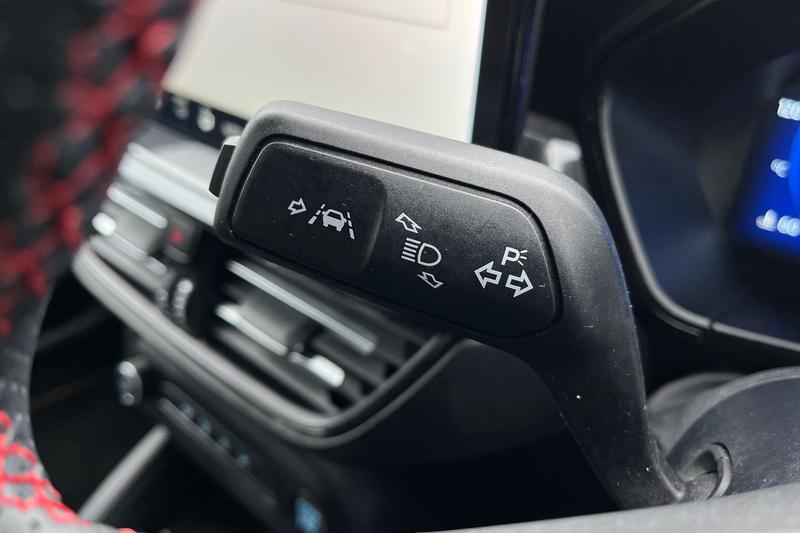 Used Ford Focus 2023 for sale - 78001142: Photo 14