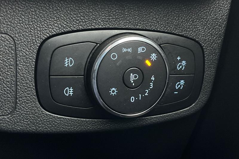 Used Ford Focus 2023 for sale - 78001142: Photo 24