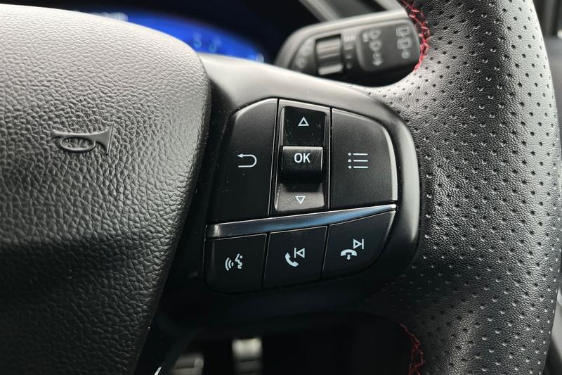 Used Ford Focus 2023 for sale - 78001142: Photo 25