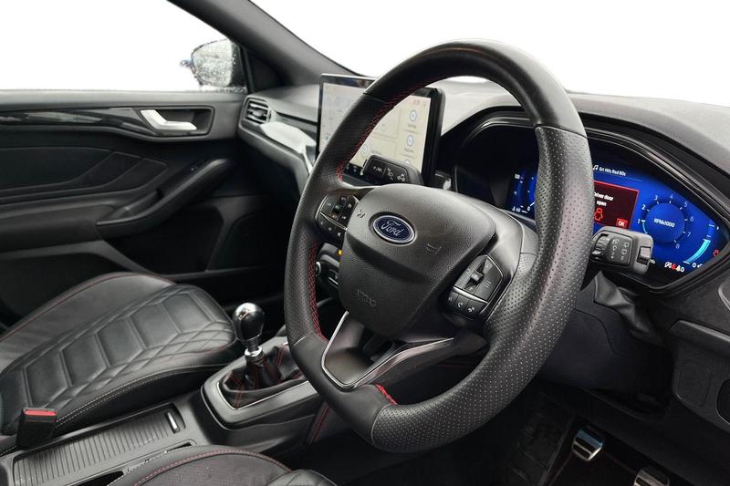 Used Ford Focus 2023 for sale - 78001142: Photo 9