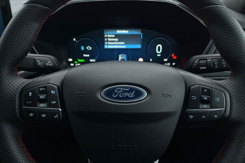 Used Ford Kuga 2025 for sale - 77381598: Photo 12