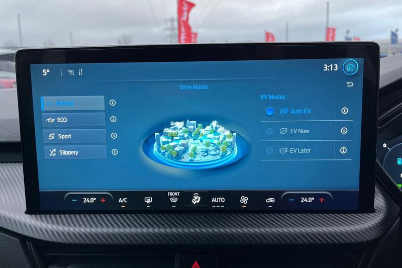 Used Ford Kuga 2025 for sale - 77381598: Photo 36