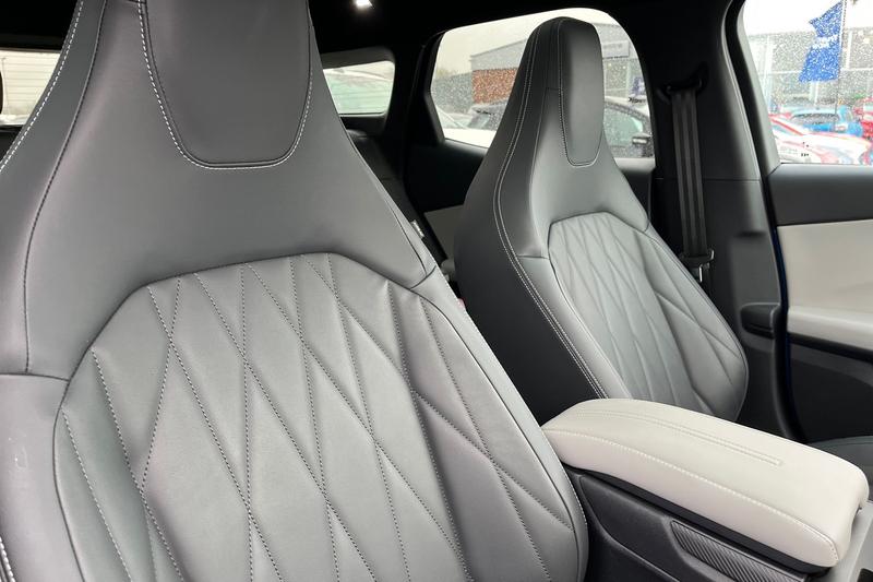 Used Ford Explorer 2025 for sale - 78028624: Photo 17