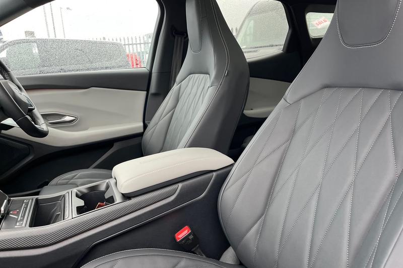 Used Ford Explorer 2025 for sale - 78028624: Photo 19