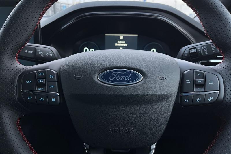 Used Ford Focus 2025 for sale - 77048077: Photo 12