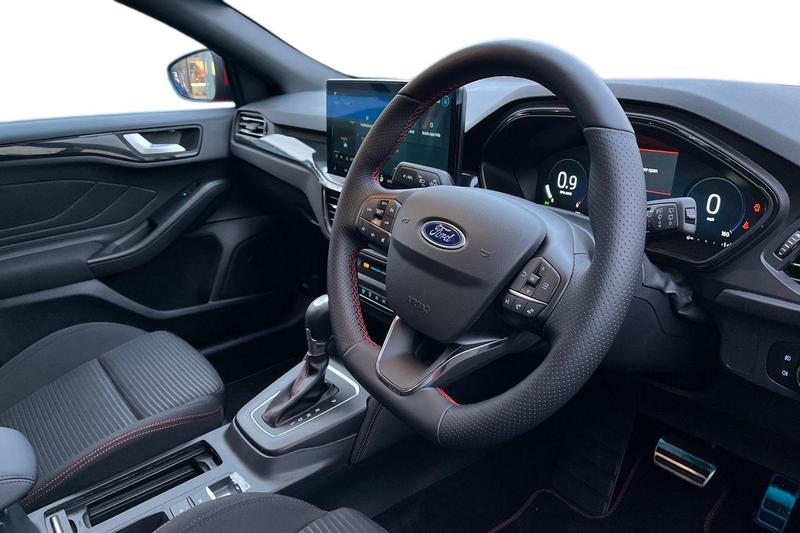 Used Ford Focus 2025 for sale - 77048077: Photo 9