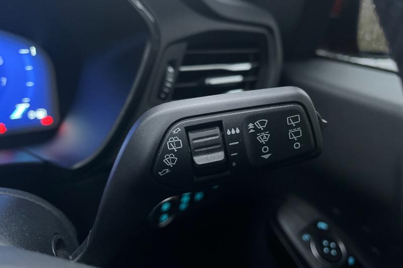 Used Ford Kuga 2021 for sale - 77332473: Photo 15