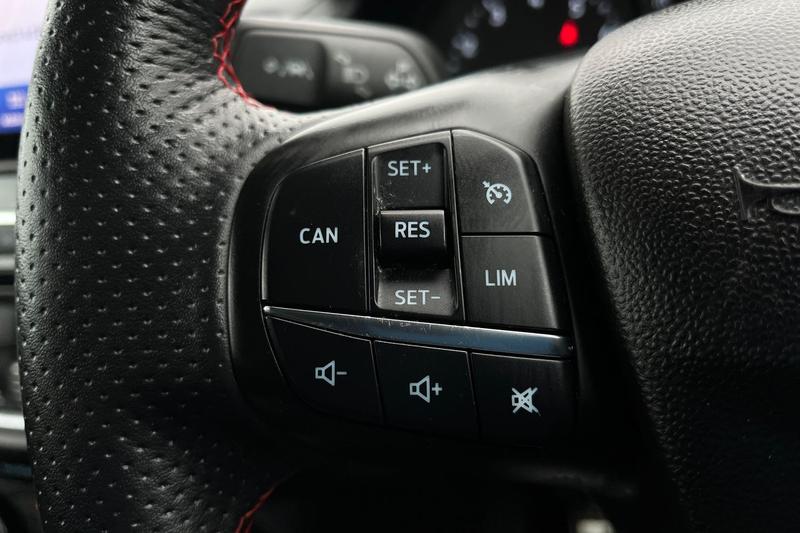 Used Ford Fiesta 2020 for sale - 78095195: Photo 24