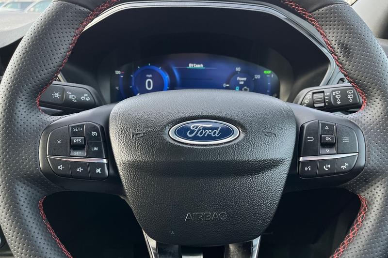 Used Ford Kuga 2023 for sale - 77965883: Photo 12