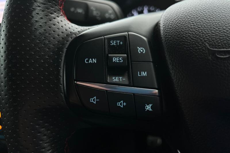 Used Ford Focus 2020 for sale - 76458523: Photo 28