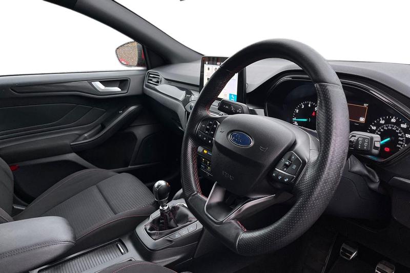 Used Ford Focus 2020 for sale - 76458523: Photo 9