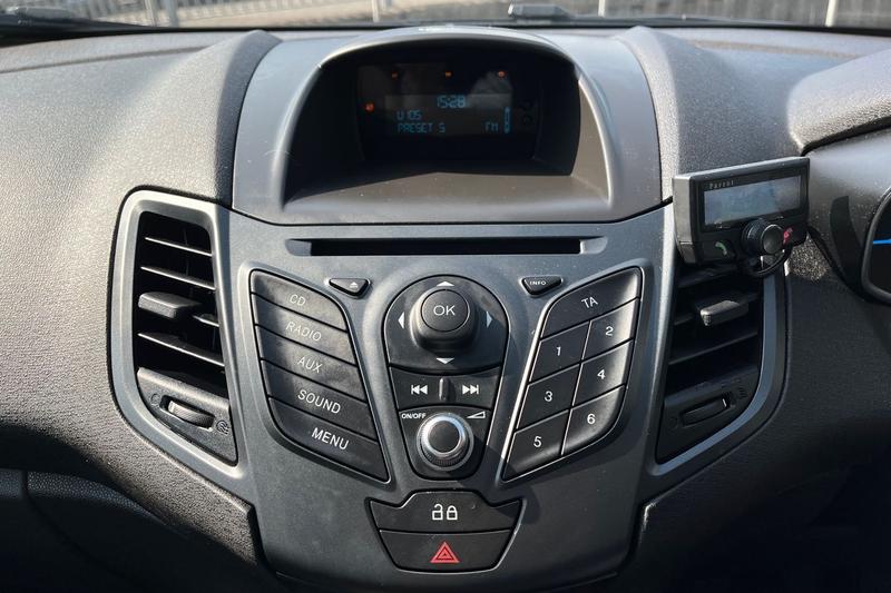 Vehicle 28