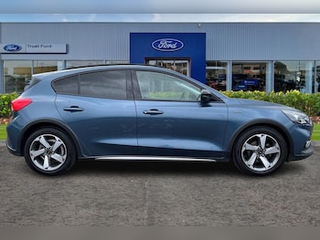 Used Ford Focus 2021 for sale - 79560270: Photo